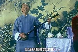 烟村三月